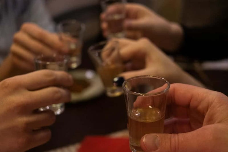 Krakow: 6-Course Full Polish Food Tour with Vodka Tasting - Dessert to finish the evening