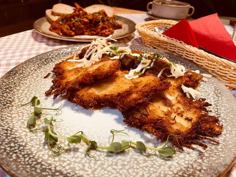 Krakow: 6-Course Full Polish Food Tour with Vodka Tasting - Meeting under St. Mary’s Basilica