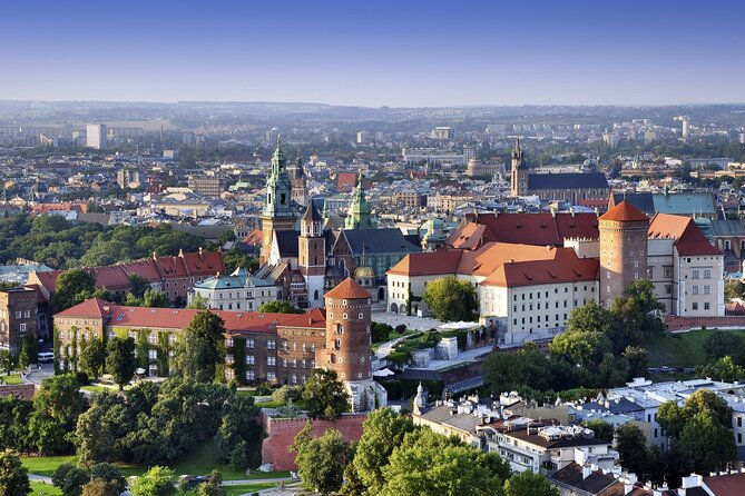 Krakow Airport Private Transfer from City Center to Airport - A 30-minute ride with room for local context