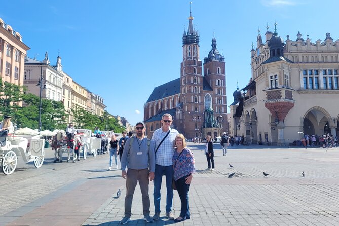 Krakow and Sanctuary of Divine Mercy Pope John Paul II City Tour - Kanonicza Street and the approach to Wawel