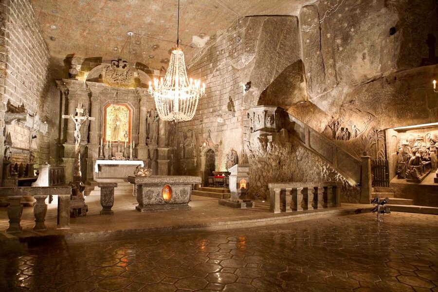 Krakow: Auschwitz-Birkenau and Salt Mine Guided Tour - Wieliczka Salt Mine, a striking change of mood