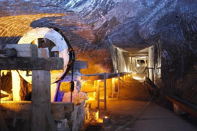 Krakow: Auschwitz-Birkenau & Salt Mine -private/shared transport - Two powerful Krakow excursions in one day