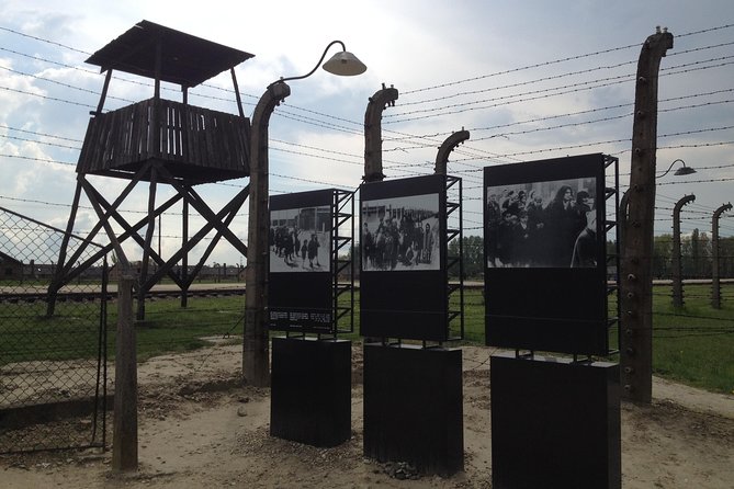 Krakow: Auschwitz-Birkenau & Salt Mine -private/shared transport - Auschwitz-Birkenau: a serious morning