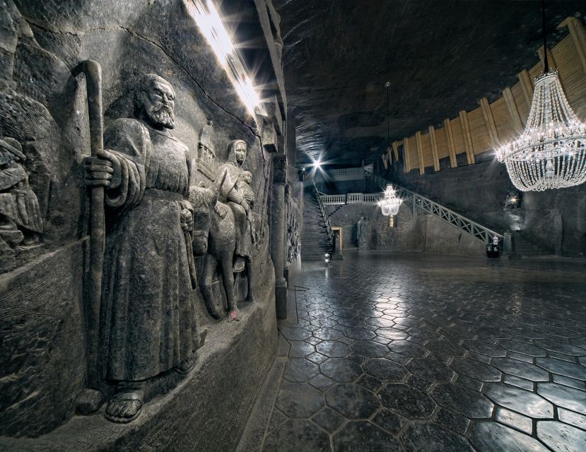 Krakow: Auschwitz-Birkenau & Wieliczka Salt Mine with Lunch - How difficult is the full 11 hours?