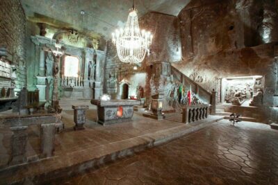 Auschwitz & Wieliczka Salt Mine Guided Day Tour