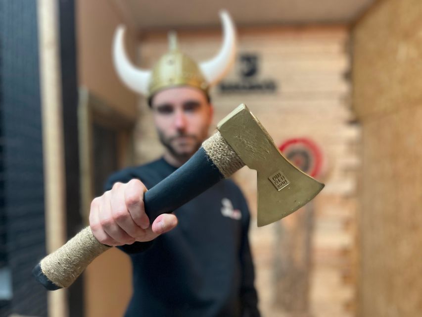 Krakow: Axe Throwing Fun - Timing, arrival, and cancellation