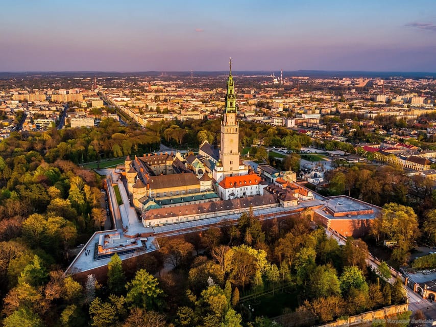 Krakow: Black Madonna Sanctuary of Czestochowa - Guided Tour - Why Jasna Góra matters in Polish Catholic life