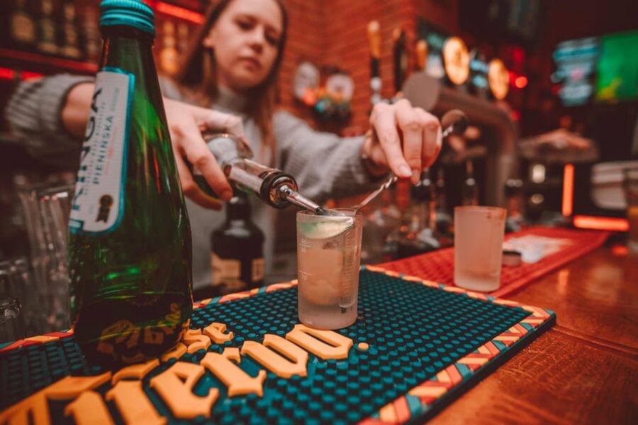 Krakow: Bottomless Brunch with 3-Course Meal and Drinks - Key points to know before booking