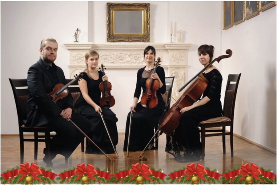 Krakow: Christmas Music Concert With Wine - Music in Krakow’s old Dębiński tenement