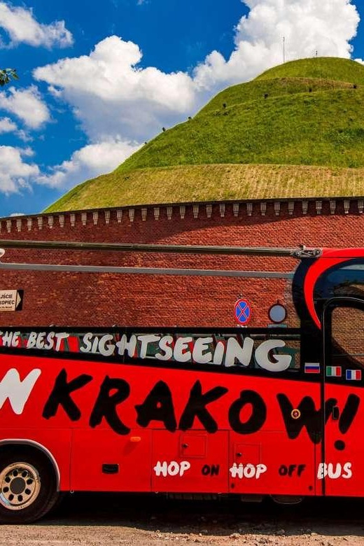 Krakow City SightSeeing hop on hop off bus and city game - What the audio-guided bus adds