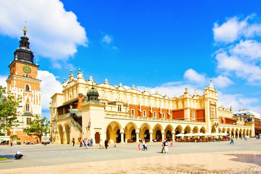 Krakow: City Sightseeing Tour by Electric Golf Cart - Around the Old Town and Wawel Castle