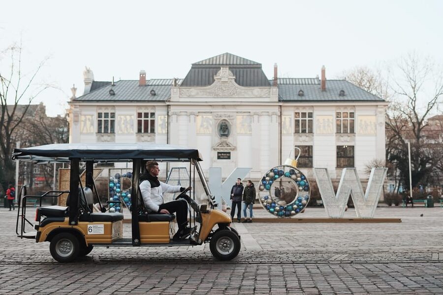 Krakow: City Sightseeing Tour by Golf Cart - Should you book the Krakow golf cart tour?