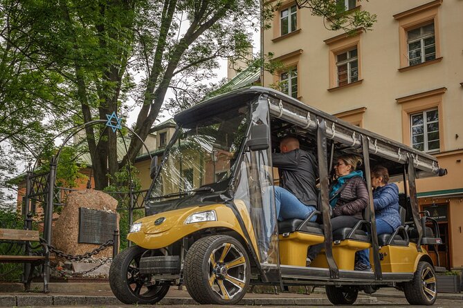 Krakow: City Sightseeing Tour Eco Electric Buggy Golf Cart - Planty Park and the first look at Krakow