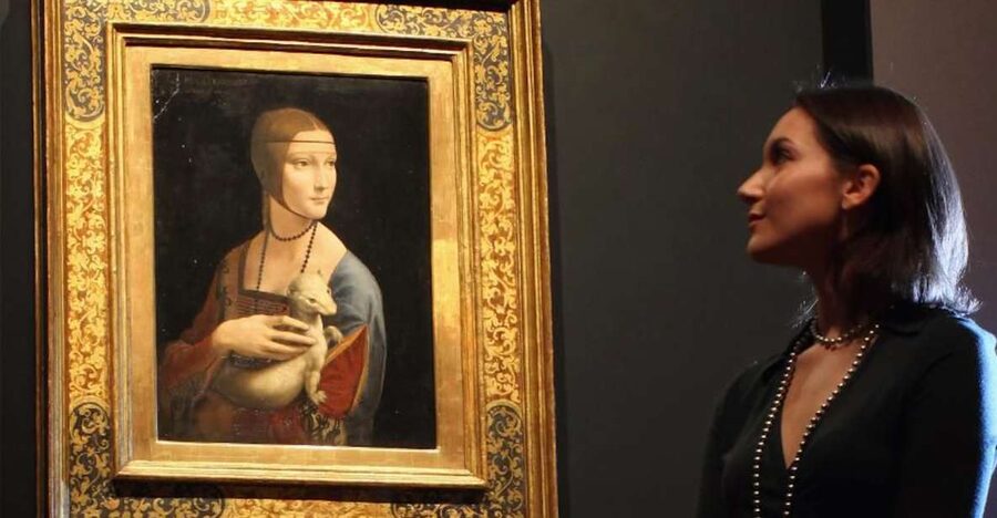 Krakow: Czartoryski Museum Tour / Entrance with Krakow Card - Choosing the Guided Visit or Going Alone