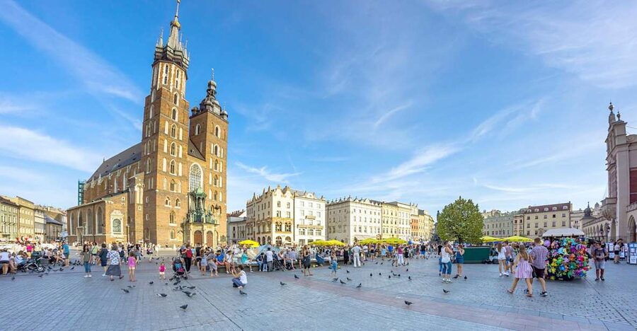 Krakow: Electric Car Sightseeing Tour - Why this electric-car ride works in Krakow