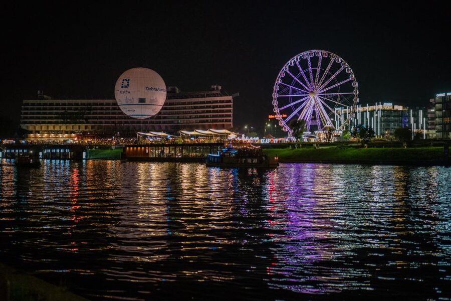 Kraków: Evening or Night River Cruise - Key points to know before you book