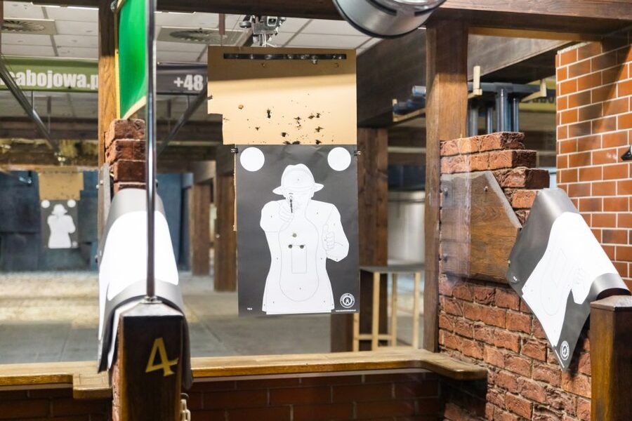 Krakow: Extreme Shooting Range with Hotel Transfers - Hotel pickup makes the 2.5-hour plan easy