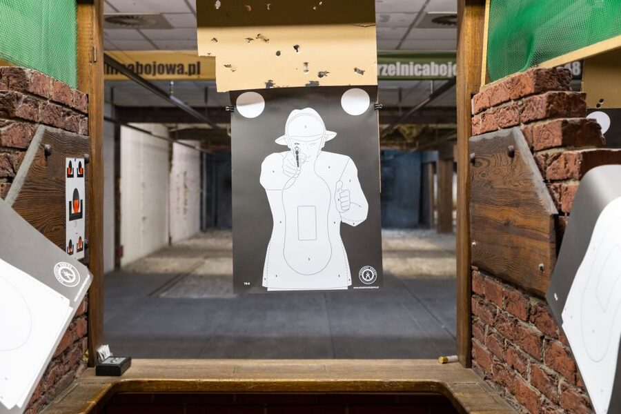 Krakow: Extreme Shooting Range with Hotel Transfers - Choosing between AK-47s, Glocks, Uzis, and more
