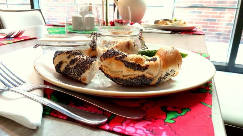 Kraków - Food Tasting - The obwarzanek stop is the safest highlight