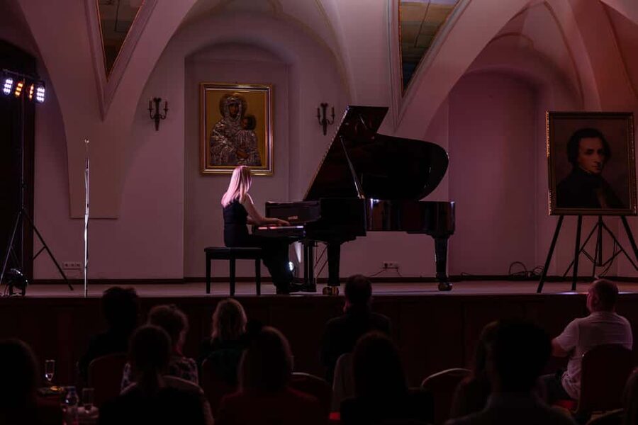 Krakow: Frédéric Chopin Classical Music Candlelight Concert - The short break and second half
