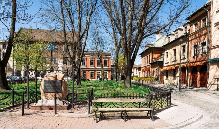 Krakow: Full Tour Regular 1.5h guided city tour by E-Cart - Starting at Matejko Square