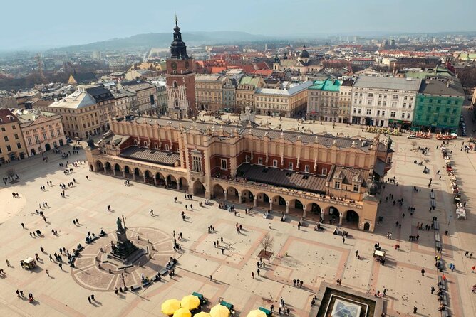Krakow: Guided City Tour by Golf Buggy (with hotel pickup) - Key points at a glance