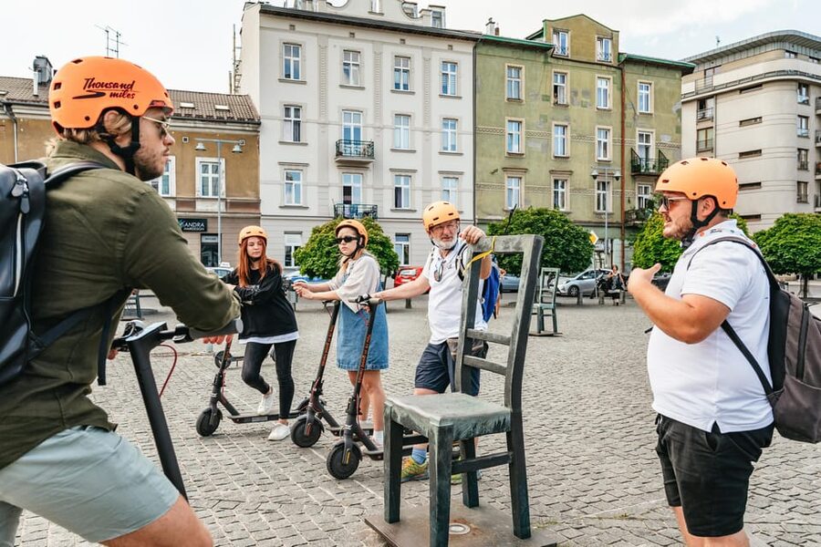Krakow: Guided E-Scooter City Tour with Food Tastings - Kazimierz, the Old Synagogue, and Plac Nowy