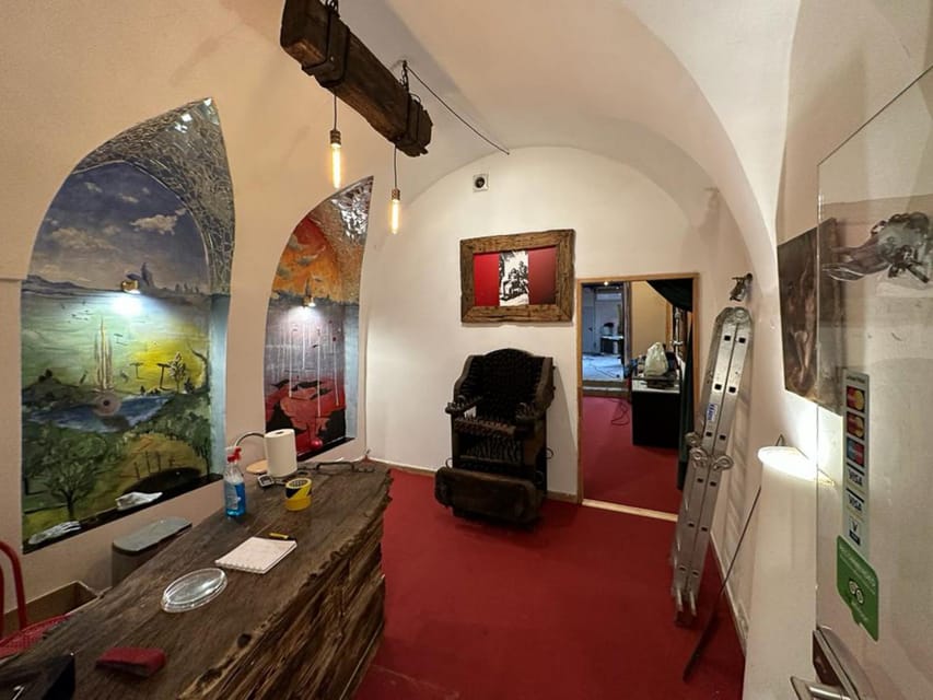 Kraków: Guided Tour of the Torture Museum - Practical tips for a better visit