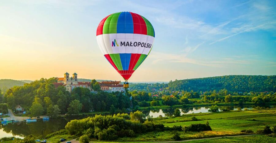 Kraków: Hot Air Balloon Flight with Champagne - Small details that improve the day