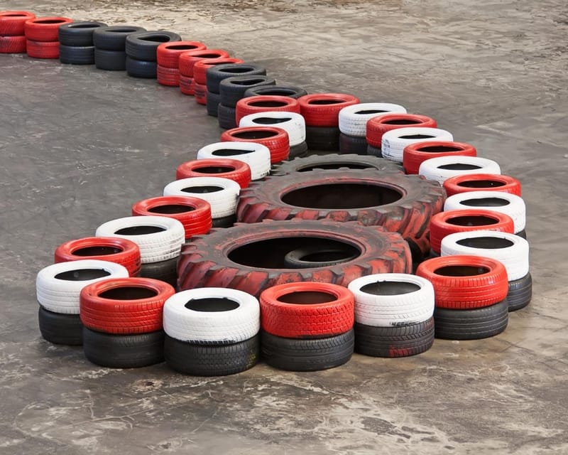 Krakow: Indoor Go-Karting (24-Minute Races) - Key points at a glance