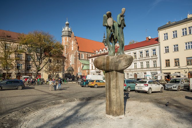 Krakow: Jewish Ghetto Guided Tour - From Lipowa 4 to the former ghetto