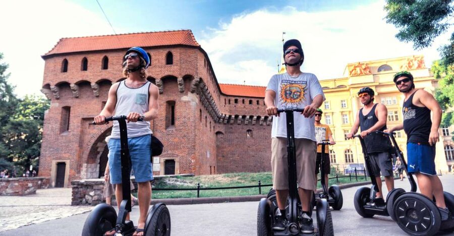 Krakow: Jewish Quarter Segway Tour - Szeroka Street and the heart of Kazimierz