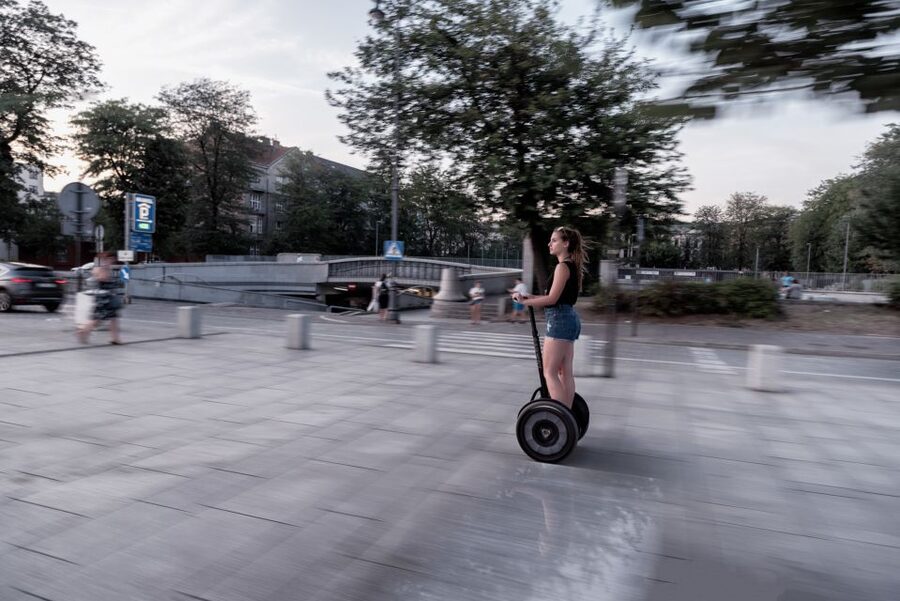 Krakow: Jewish Quarter Segway Tour - The Old Synagogue, Remuh Synagogue, and Jewish Cemetery