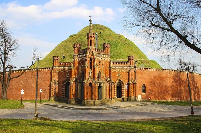 Krakow: Kościuszko Mound Entry Ticket & City Pass Options - Why Kościuszko Mound is worth the climb