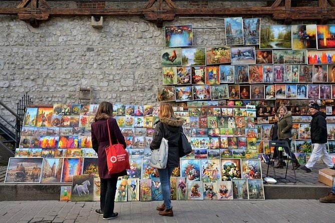 Krakow Morning Walking Tour with Traditional Polish Breakfast - Why this early Krakow walk works
