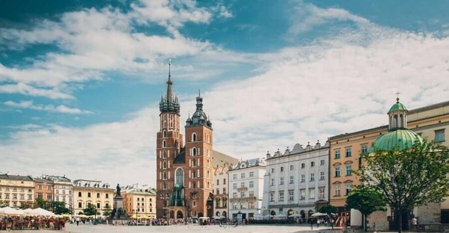 Krakow : Must-See Walking Tour With A Guide - The Main Market Square and its many layers