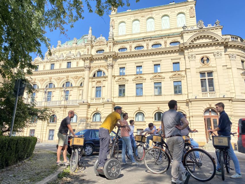 Krakow: Old Town Bike Tour with a Guide - What the bikes are really like