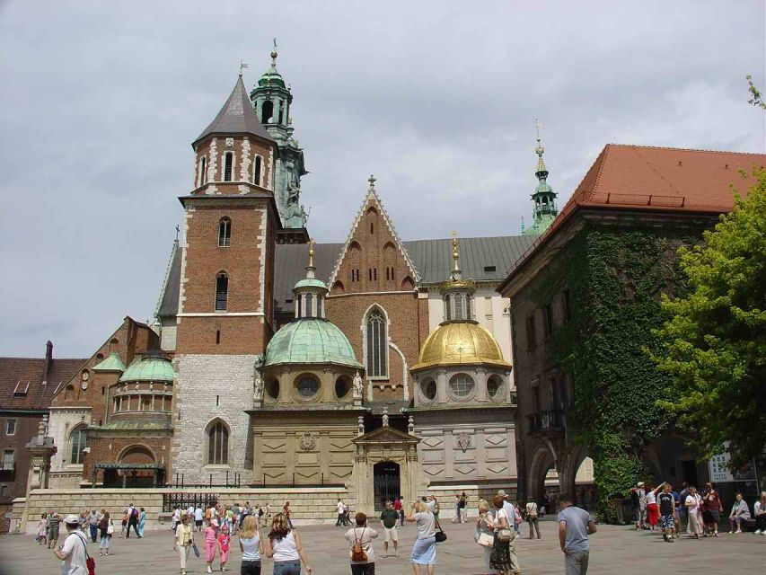Krakow: Old Town Private Guided Walking Tour - Starting at Florian’s Gate in Krakow