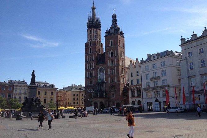 Krakow Old Town Walking Tour - The guide makes the difference