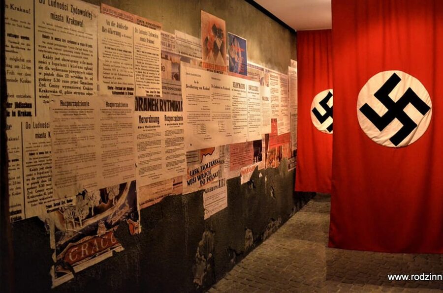 Krakow: Oskar Schindler's Factory Guided Tour&Pickup Options - Why the guide makes a difference