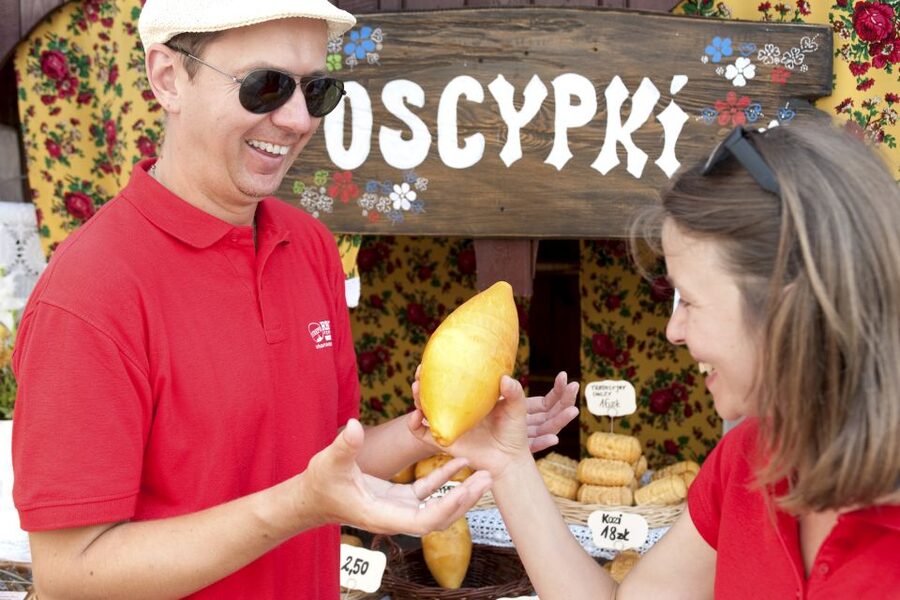 Krakow: Pierogi Home Cooking Class - Timing, clothing, and practical limits