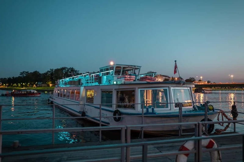 Krakow: Private Evening Boat Tour - Who gets the best value from the $187 price