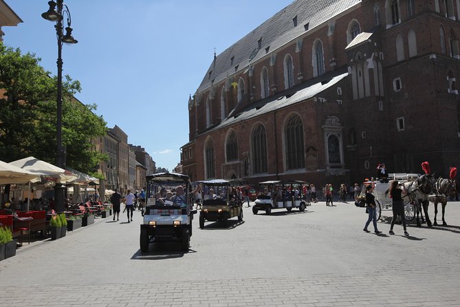 Krakow: Private Guided City Tour by Electric Car - Why this electric car works well in Krakow