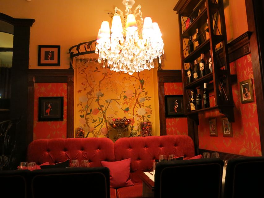 Krakow Private Vodka Tasting Tour - Why the private format changes the evening