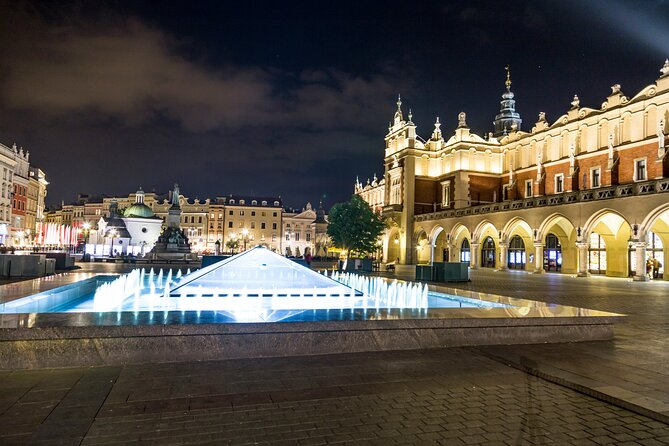 Krakow: Rynek Underground Museum Skip-the-line Guided Tour - Group size, noise, and the best place to stand