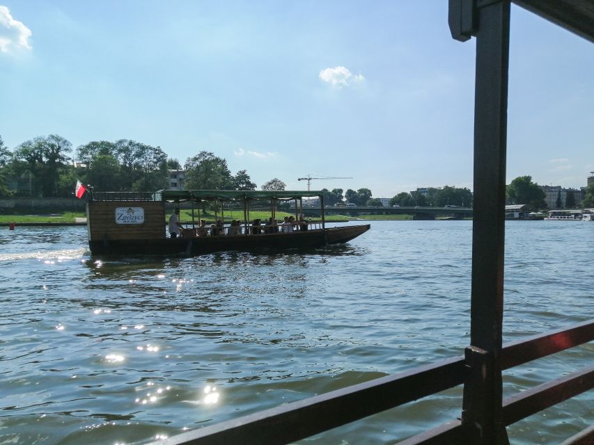 Krakow: Scenic River Cruise - Sailing toward Salwator and the Zwierzyniec Bridge