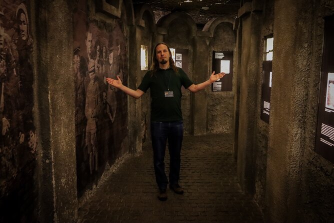 Krakow Schindler's Factory Museum Guided Tour in English - Why a guide adds real value