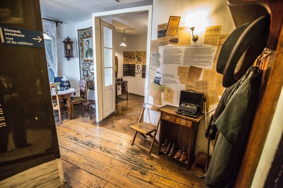 Krakow: Schindler’s Factory Tour & Skip-the-Line Entry - Plaszow artifacts and the Hall of Choices