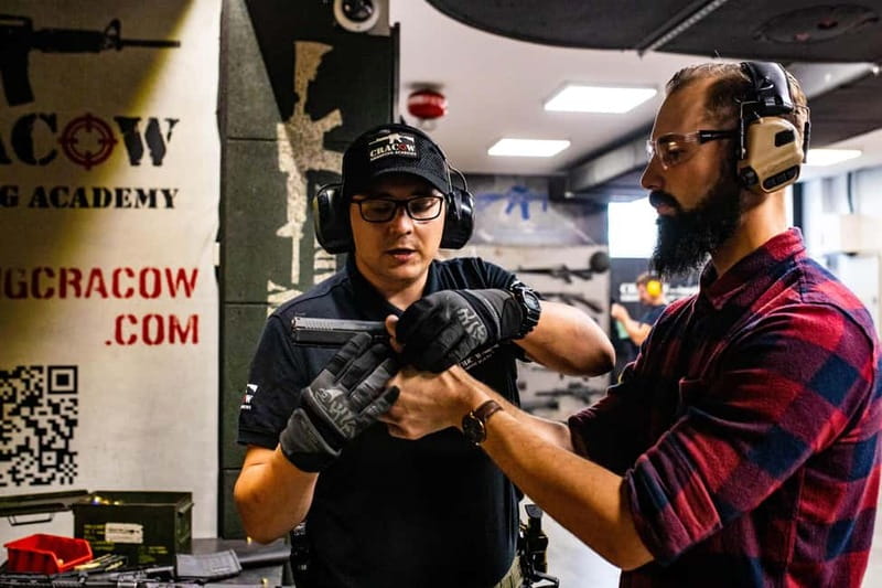 Krakow: Shooting Range with AK-47 Experience & Hotel Pickup - Safety first at BIG GUN Strzelnic