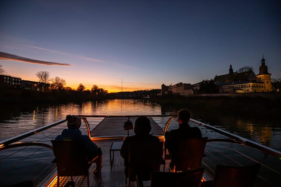 Krakow: Sightseeing Cruise on Vistula River with Audio Guide - Cricoteka and the Church of Saint Joseph